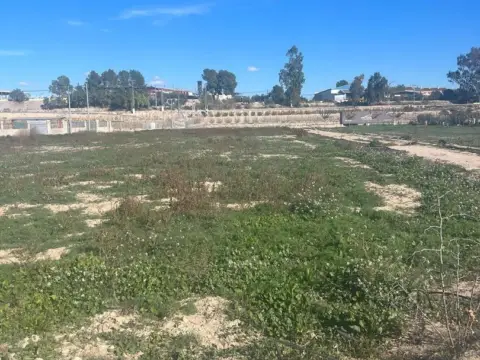 Terreno en Los Torraos