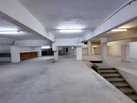 Local comercial en calle de la Virgen del Carmen