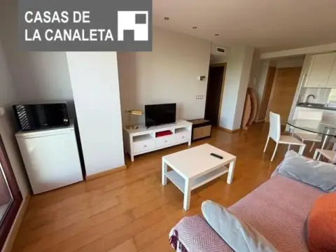 Piso en Distrito La Constitucion-Canaleta