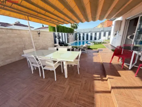 Chalet en Avenida de América, 38