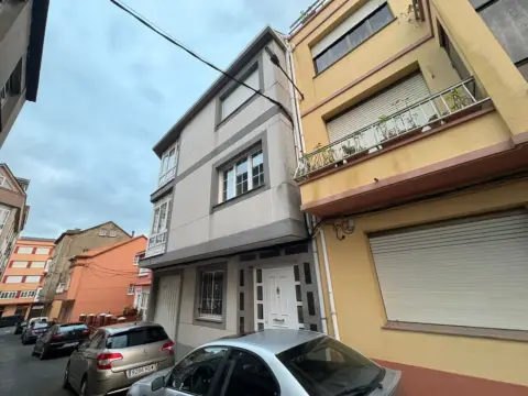 Casa pareada en Rúa Emilia Pardo Bazán