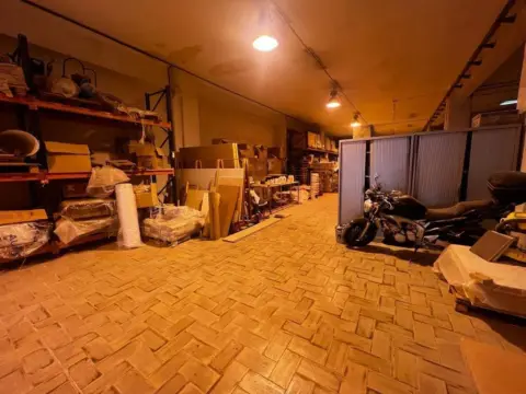 Nave industrial en Trajana