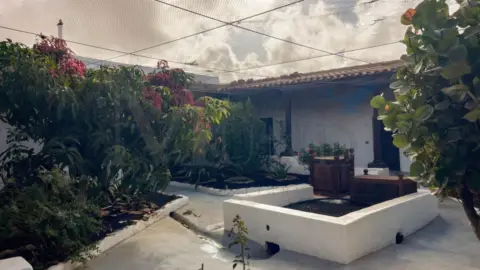 Casa en Lugar Tetir, 144