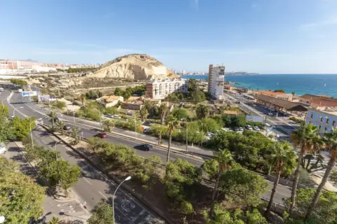 Piso en Avenida de Denia