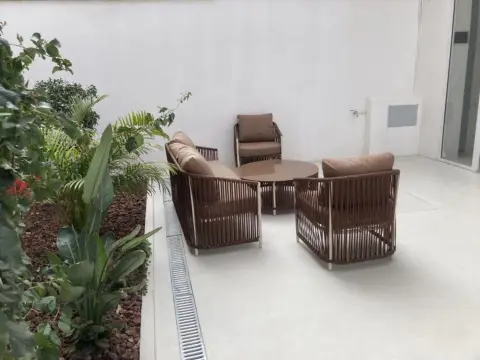 Piso en Carrer del Marquès de Montortal