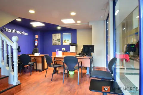 Local comercial en calle del Padre Ignacio Ellacuria