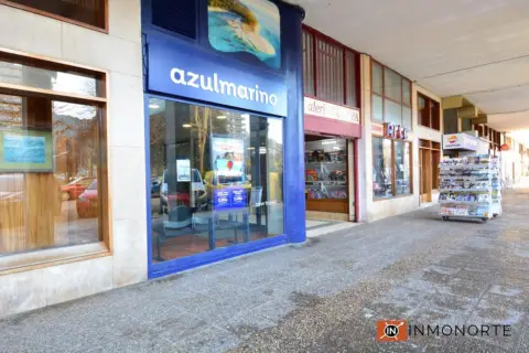 Local comercial en calle del Padre Ignacio Ellacuria