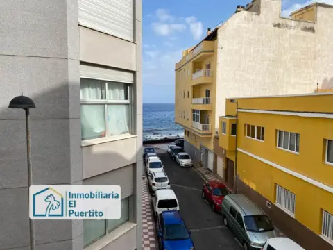 Piso en calle Edelmira Pérez Campos