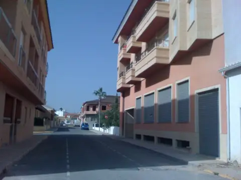 Local comercial en Pueblo 8