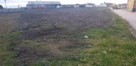 Terreno en calle Santa María