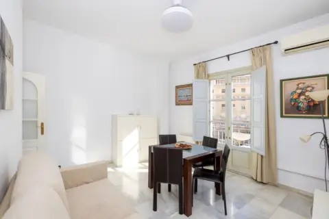 Piso en calle Acera del Darro