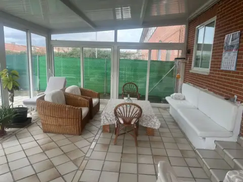 Casa adosada en Valdestillas