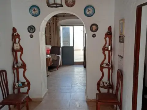 Casa en calle de Ramón y Cajal