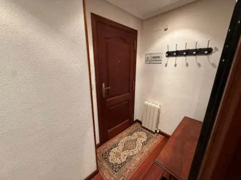 Piso en calle de Silvestre Ochoa, 24