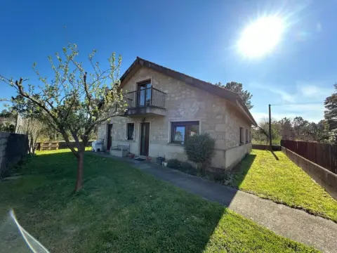 Casa en Bealo