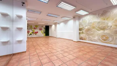 Local comercial en calle Leopoldo Alas, 16