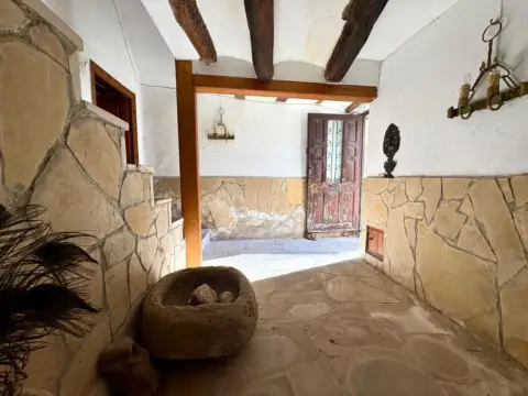 Casa en calle Planella-Sta.Maria Meià