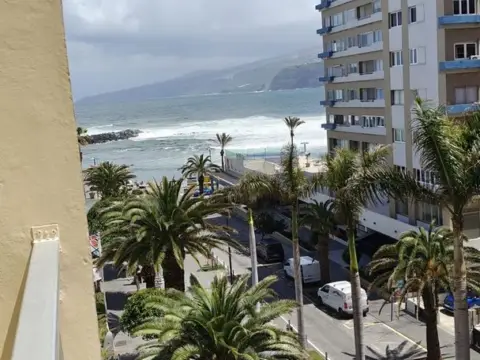 Piso en Avenida Familia Betancourt y Molina