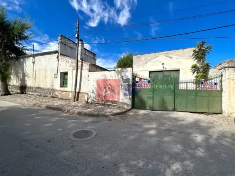 Terreno en Paseo de Santa Ana
