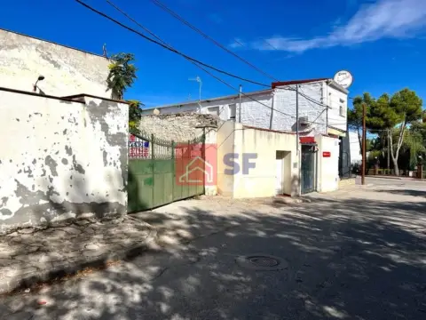 Terreno en Paseo de Santa Ana