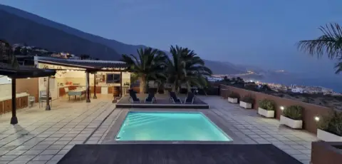 Chalet en calle La Vera