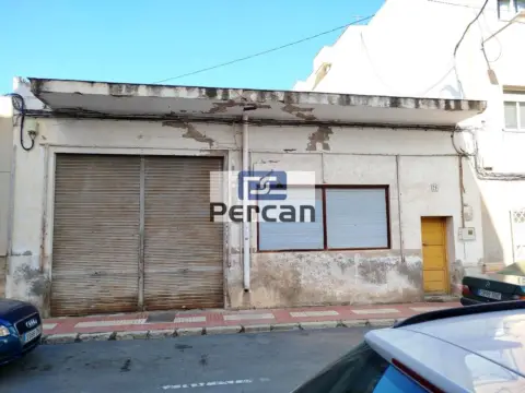 Local comercial en calle Carrer de Fra Juan Tensa