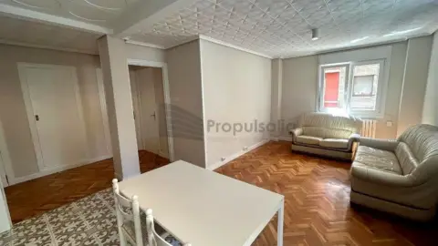 Piso en calle de Sevilla