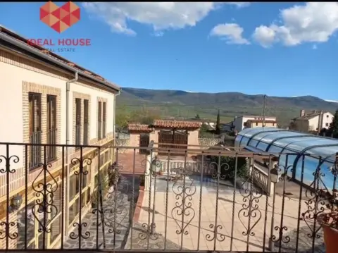 Chalet en Torrecaballeros