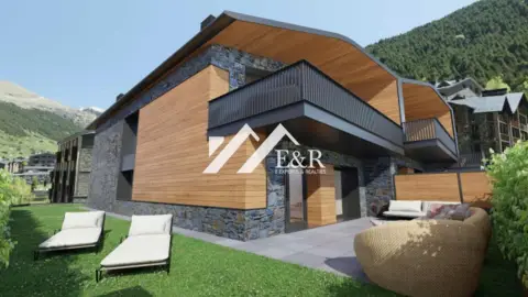 3-bedroom townhouse for sale in Soldeu, Canillo · 3 of 60