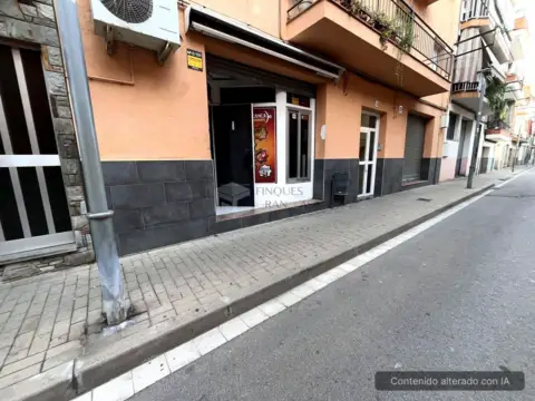 Local comercial en Carrer del Montseny