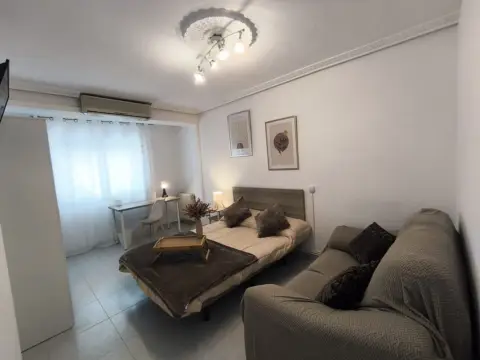 Habitación en Avenida de Nuestra Señora de Belén, 27