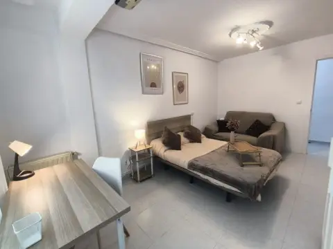 Habitación en Avenida de Nuestra Señora de Belén, 27
