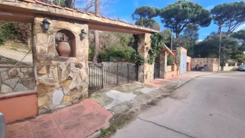 Chalet en Els Boscos de Montnegre