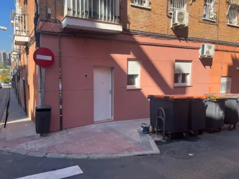 Estudio en calle de Molina