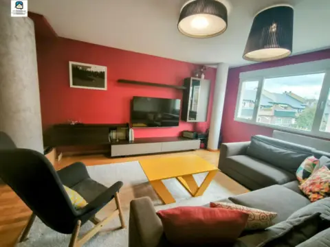 Piso en Tercer Barrio