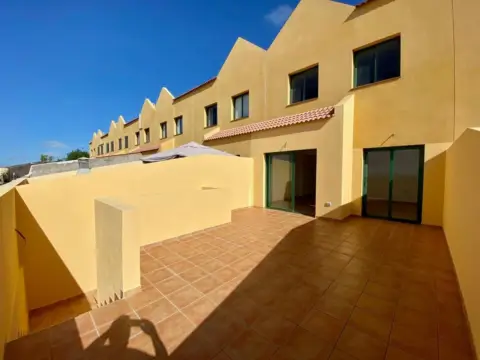 Piso en calle de Tomás Cruz