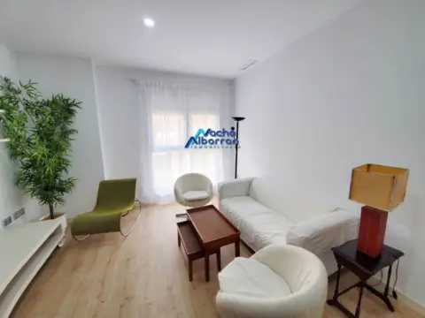 Piso en María Auxiliadora-Barriada de Llera