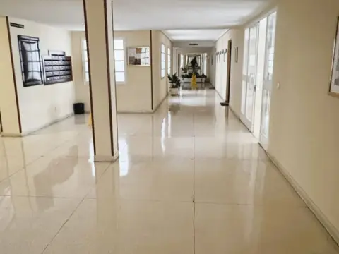 Estudio en calle de la Isla de La Toja, 14