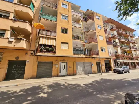 Local comercial en Avinguda de Catalunya, 40