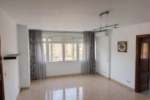 Apartamento en Mangas Verdes - Las Flores