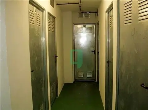 Almacén en Plaza de Santiago