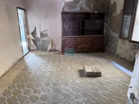 Chalet en calle de la Condesa Montenegrón