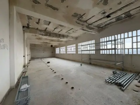 Edificio en Camino de los Molinos