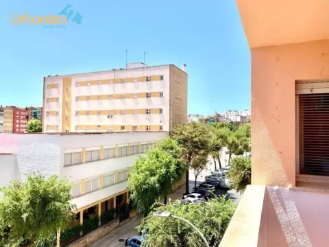 Apartamento en calle Ronda Pilar