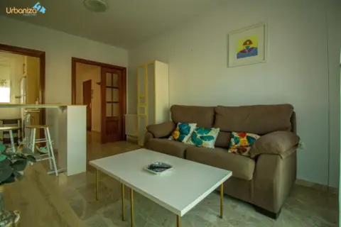 Apartamento en Plaza de Carmelo Solís