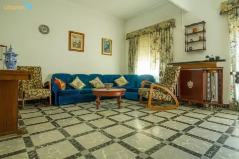 Piso en calle del Grupo José Antonio