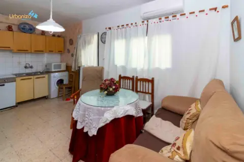 Casa adosada en Cerro de Reyes