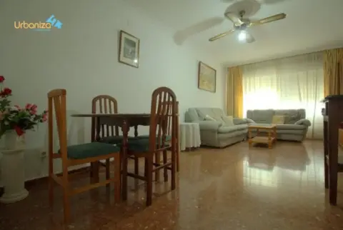 Piso en calle de Arguello Carvajal