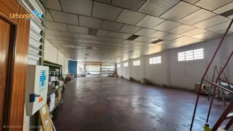 Nave industrial en calle de Joaquín Sánchez Valverde