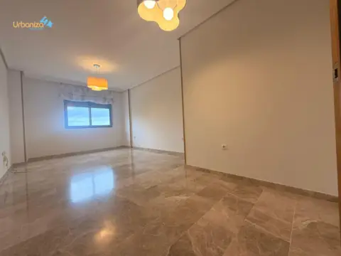 Piso en Avenida de María Auxiliadora